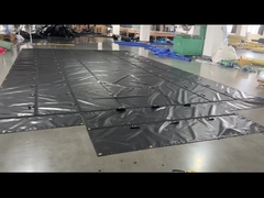 炎を阻害するPVCテールパウリン織物 24 Ft X 27 Ft 8 Ft フラップ 黒 18 Oz ビニールコーティングされた木材テールパウリング